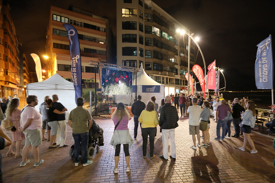 El Fotosub Las Palmas de Gran Canaria retrata la vida nocturna subacuática de Las Canteras