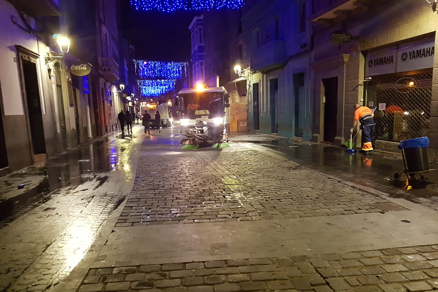 Limpieza retira 2.500 kilos de residuos de las calles de la capital durante la Nochebuena