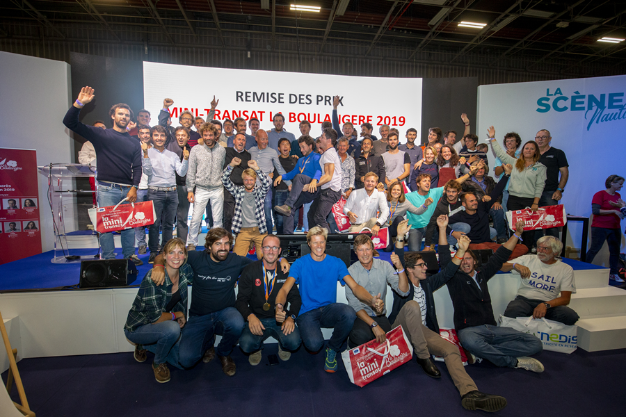 La regata en solitario Mini-Transat entrega sus premios en el Salón Naútico de París