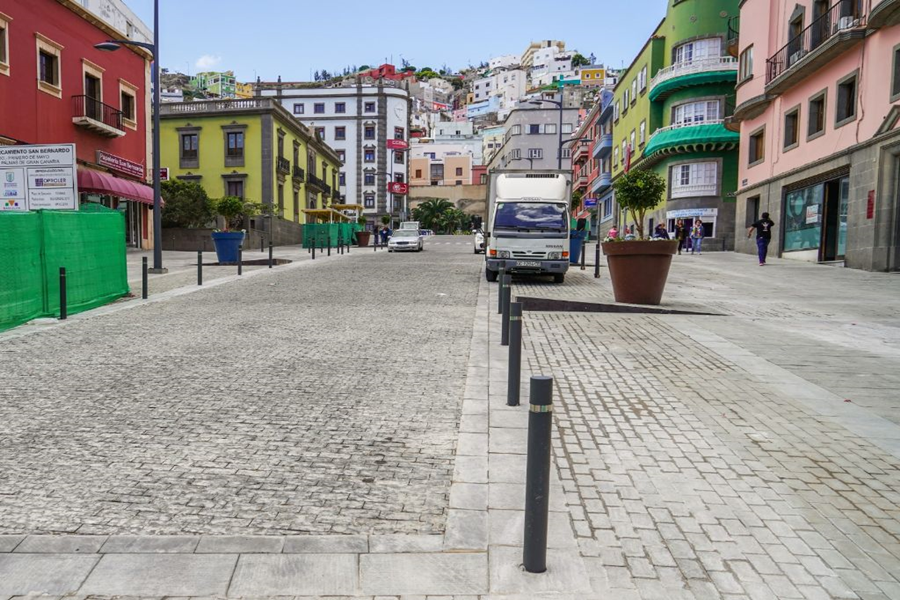 Convocatoria pública para las plazas de abonado en el aparcamiento San Bernardo