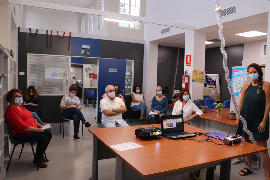 El personal de la Unidad Técnica de Igualdad recibe formación sobre diversidad y protocolos de atención a mujeres lesbianas, bisexuales y trans