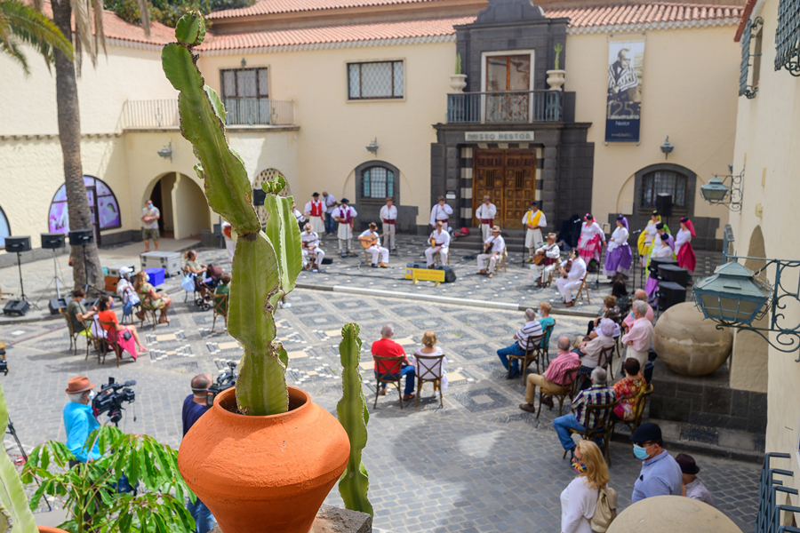 La música canaria vuelve a sonar en el Pueblo Canario