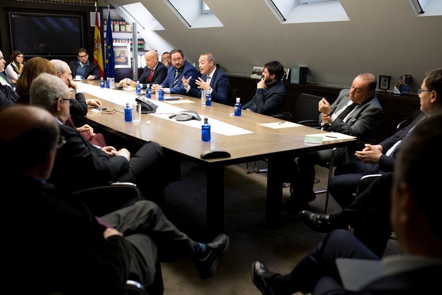 Hidalgo expone a empresarios en Madrid las fortalezas de Las Palmas de Gran Canaria para generar nuevas líneas de negocio y crear empleo