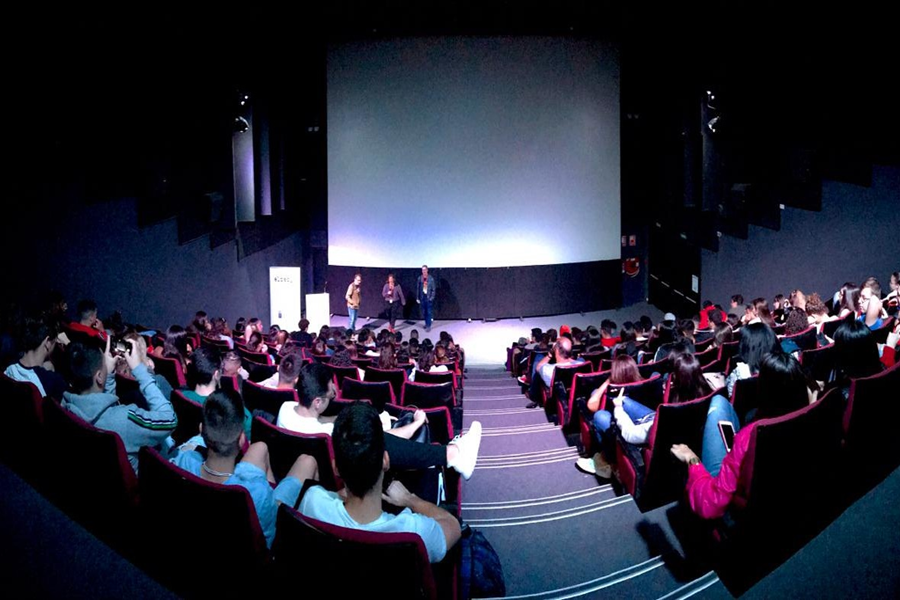 El Festival Internacional de Cine de Las Palmas de Gran Canaria celebra su vigésimo aniversario en el entorno del Centro Comercial El Muelle