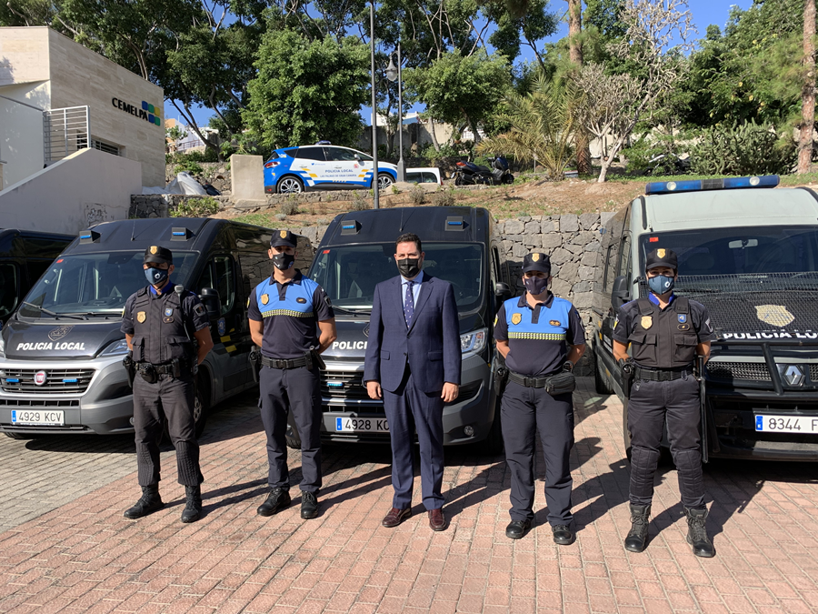 La Policía Local pone en marcha un plan especial para apoyar la campaña comercial de Navidad garantizando la seguridad sanitaria y ciudadana