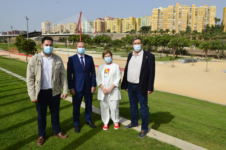 Las Palmas de Gran Canaria habilita 1.500 metros cuadrados de nuevos espacios al aire libre para jugar y hacer deporte en el parque de La Ballena