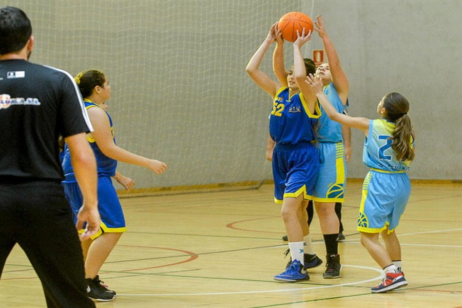 El IMD licita la organización de las Ligas Municipales de Baloncesto y Fútbol 8 de las Escuelas Deportivas