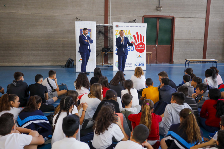 Las Palmas de Gran Canaria implanta la ¿Zona Libre de Acoso¿ en 23 centros educativos de la ciudad para luchar contra el bullying