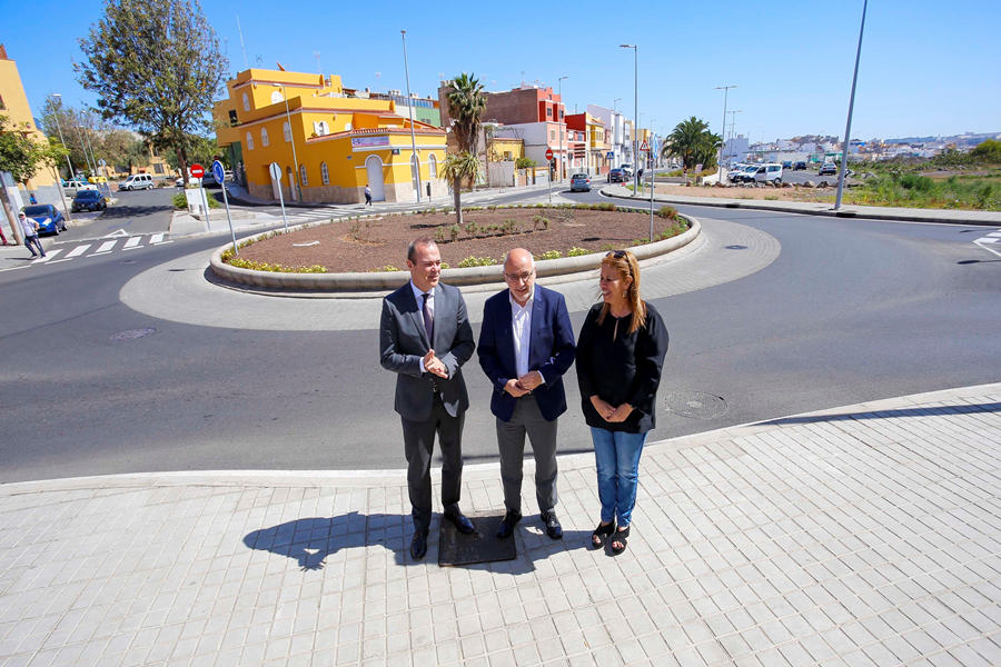 El Ayuntamiento impulsa mejoras para la ordenación del tránsito peatonal y de vehículos entre el barrio La Suerte y Cruz del Ovejero