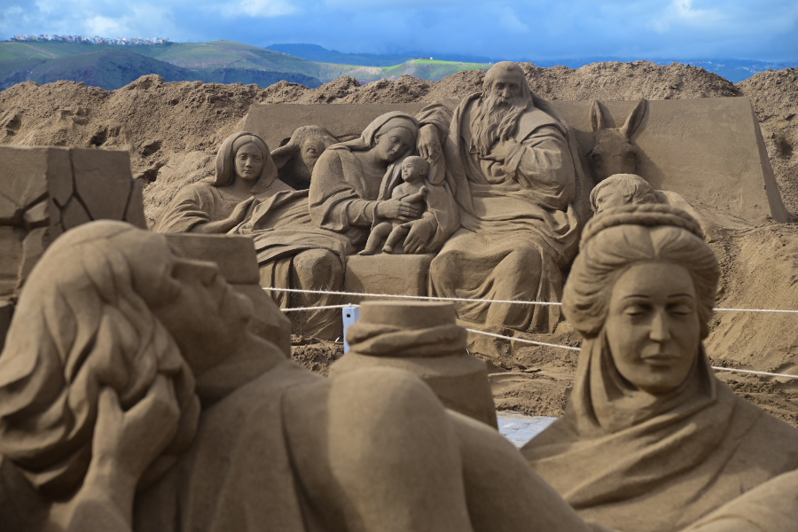 La apertura del Belén de arena de Las Canteras se convierte en un acontecimiento digital en España