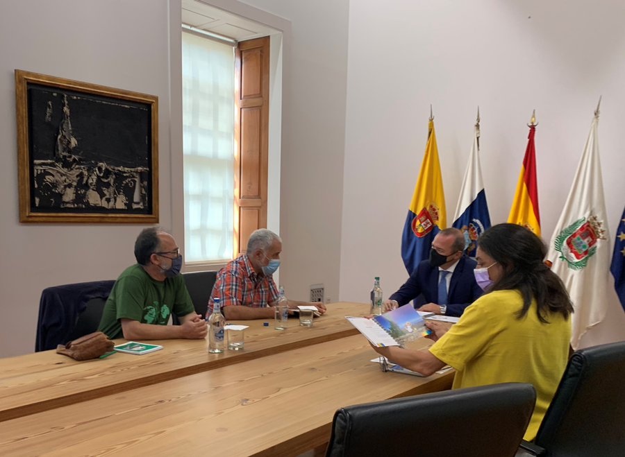 Augusto Hidalgo comparte con Ben Magec el Plan Horizonte Verde para continuar sumando nuevas iniciativas