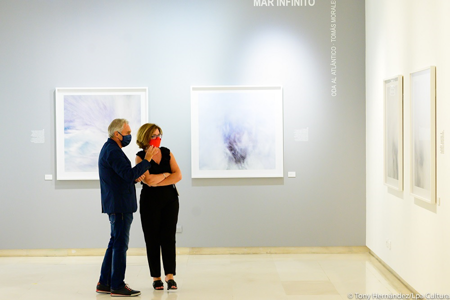 El Castillo de Mata acoge «El mar y el deseo», una exposición fotográfica inspirada en la «Oda del Atlántico» de Tomás Morales