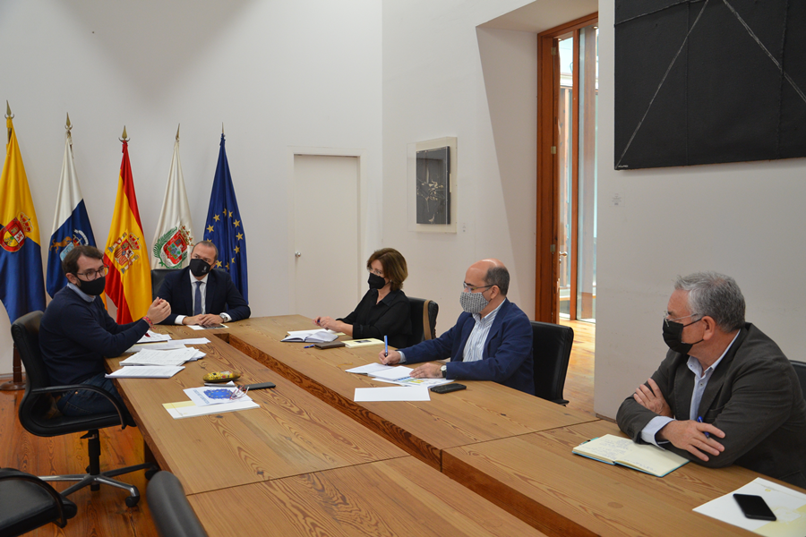 El Ayuntamiento y el Gobierno de Canarias mantienen una reunión de trabajo para impulsar la financiación de los fondos Next Generation