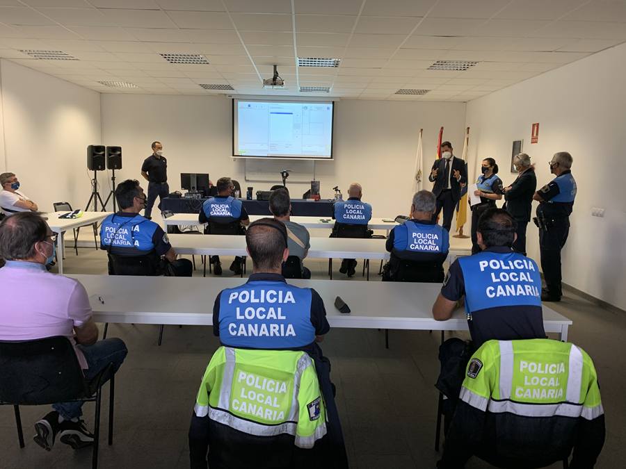 La Policía Local se forma en el uso de radares de última generación para mejorar la seguridad vial
