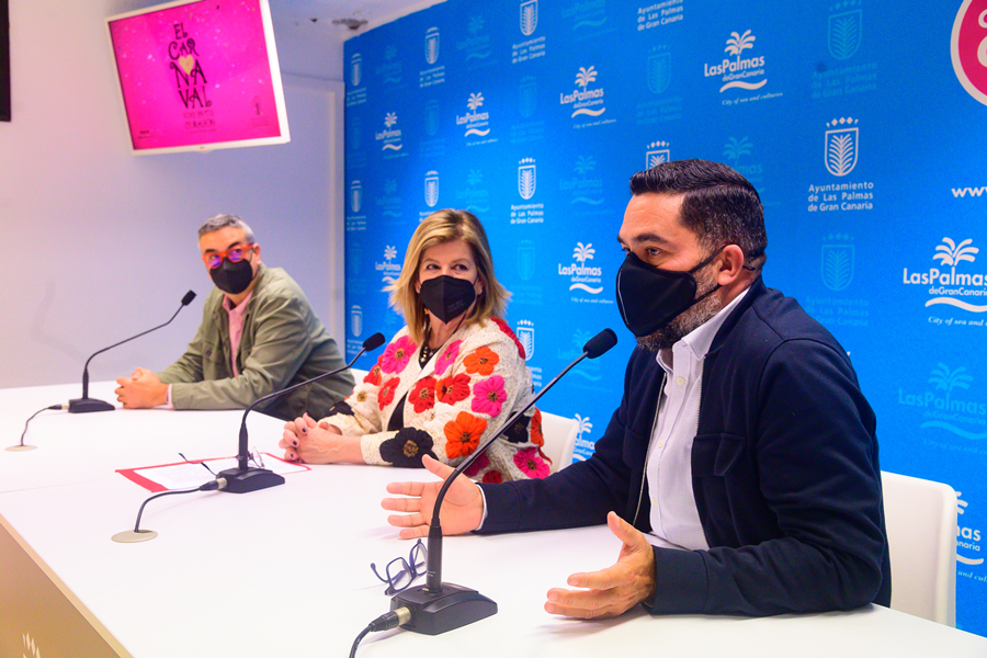 El Carnaval de Las Palmas de Gran Canaria viaja en el tiempo y repasa sus 45 años de historia