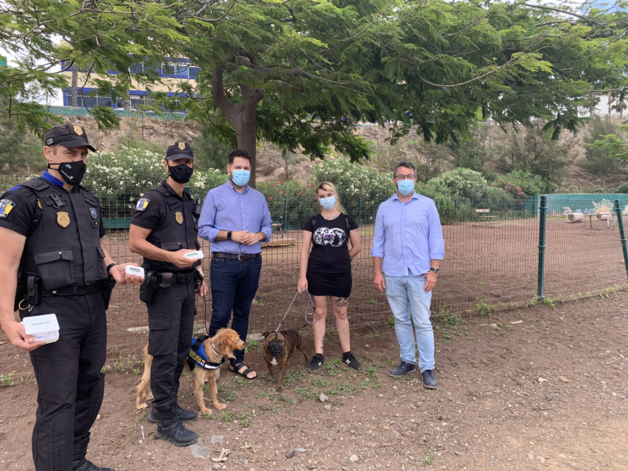 El Ayuntamiento refuerza la protección y tenencia de animales de compañía con la adquisición de nuevos lectores de microchip