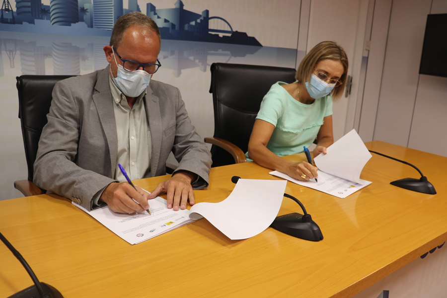 El Ayuntamiento y la DGT firman la carta de adhesión al proyecto STARS para promover la movilidad sostenible en los centros escolares