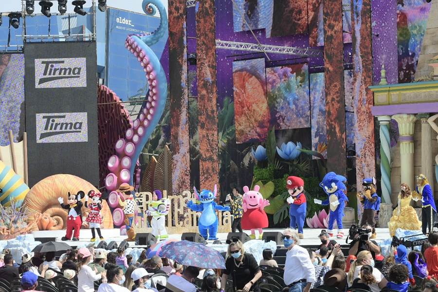 Música y diversión en la mañana más familiar del Carnaval de «La Tierra»