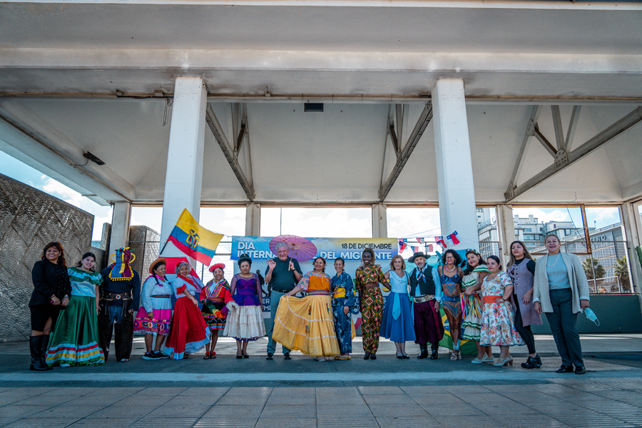 El Ayuntamiento impulsa una feria con motivo del Día del Migrante para celebrar la diversidad cultural de la capital