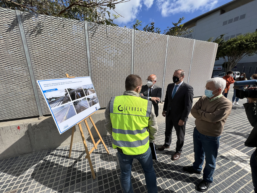 El Ayuntamiento culmina el proyecto de urbanizacion de la calle Hoya de la Gallina en Siete Palmas