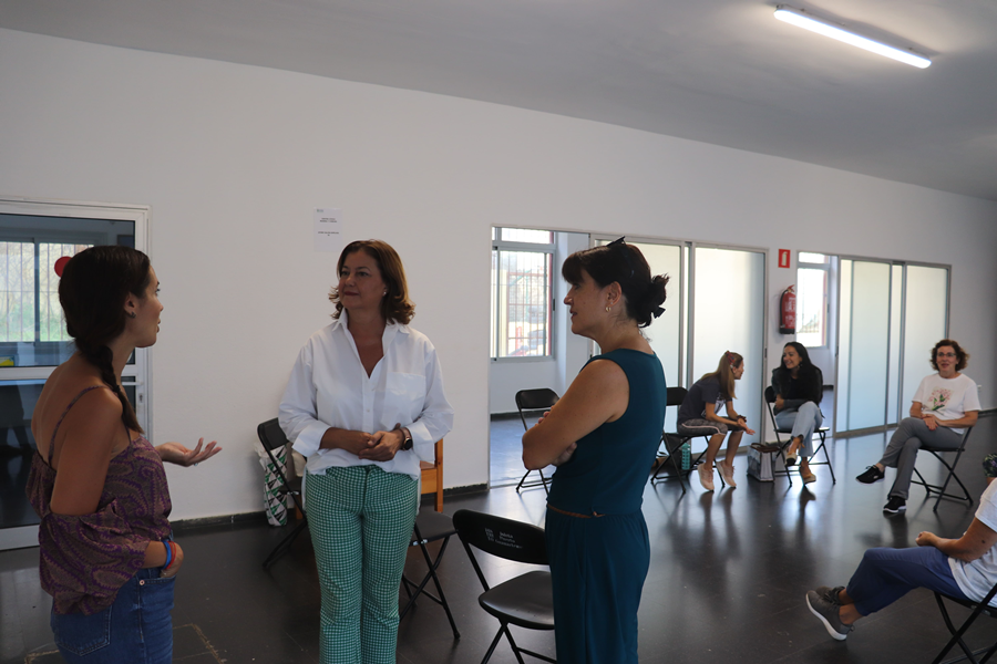 El Ayuntamiento desarrolla talleres de risoterapia como herramienta de empoderamiento femenino y de gestión de la salud mental