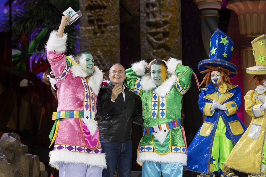 Gambusinos, ganadora del Concurso de Murgas del Carnaval de «La Tierra»