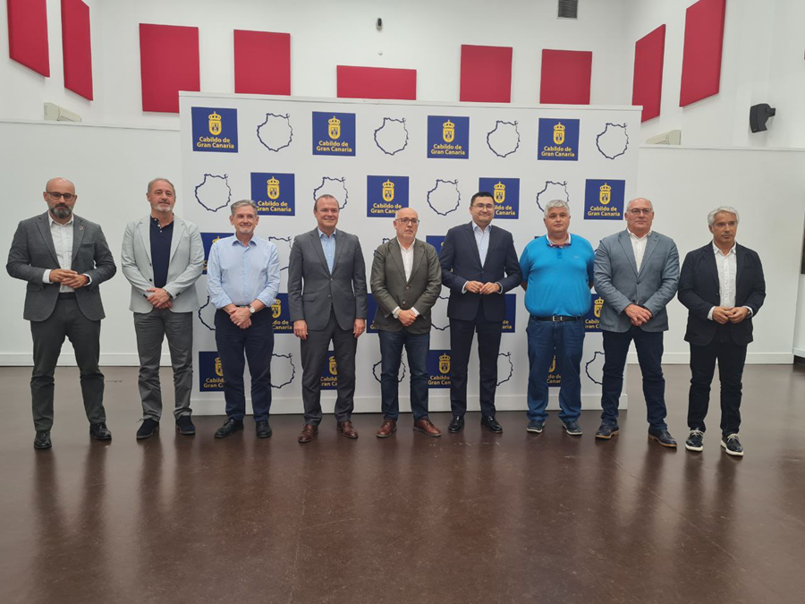Ayuntamiento y las principales instituciones políticas y deportivas de la isla crean un grupo de trabajo conjunto para unir fuerzas de cara a que Gran Canaria sea sede del Mundial 2030