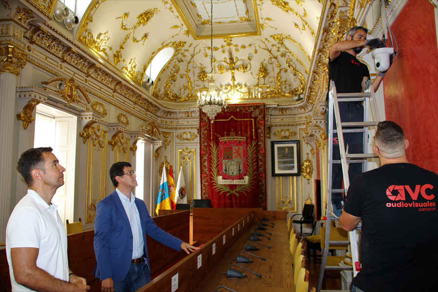 El Ayuntamiento moderniza el sistema de retransmisión y grabación de las sesiones del pleno municipal