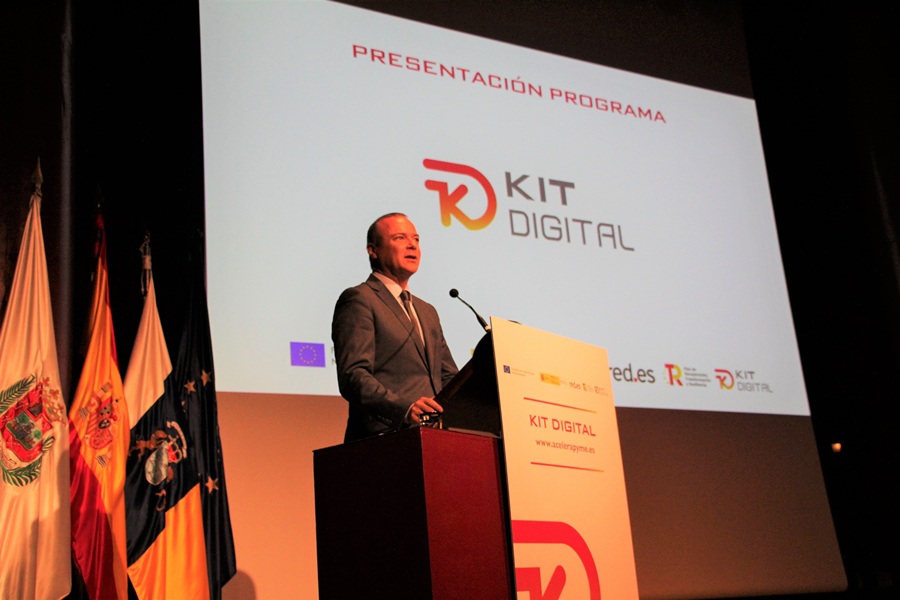 El Ayuntamiento y Red.es presentan el programa de ayudas 'Kit Digital' para impulsar la digitalización de pymes y autónomos