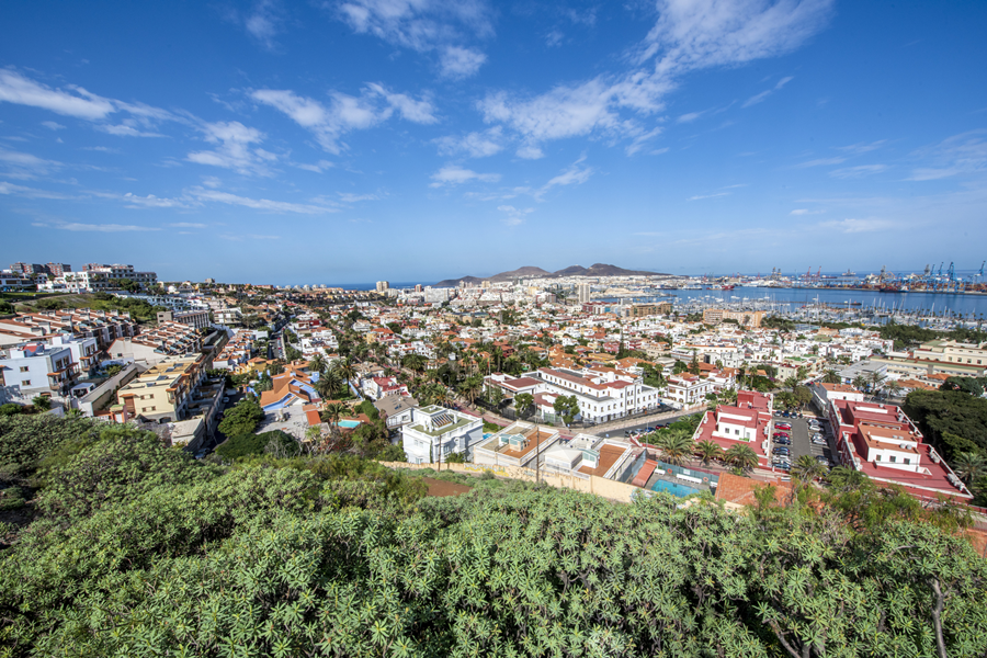 Los turistas españoles sumaron el 57,1% de las pernoctaciones el pasado octubre en Las Palmas de Gran Canaria