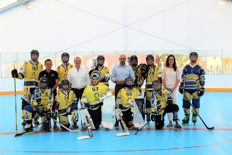Hidalgo inaugura la nueva pista deportiva cubierta de hockey y patinaje del Pabellón García San Román