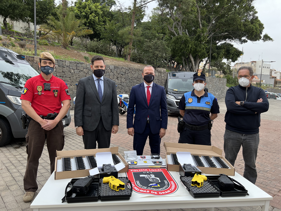 La Policía Local incorpora a su equipamiento dispositivos electrónicos de control 'Taser'