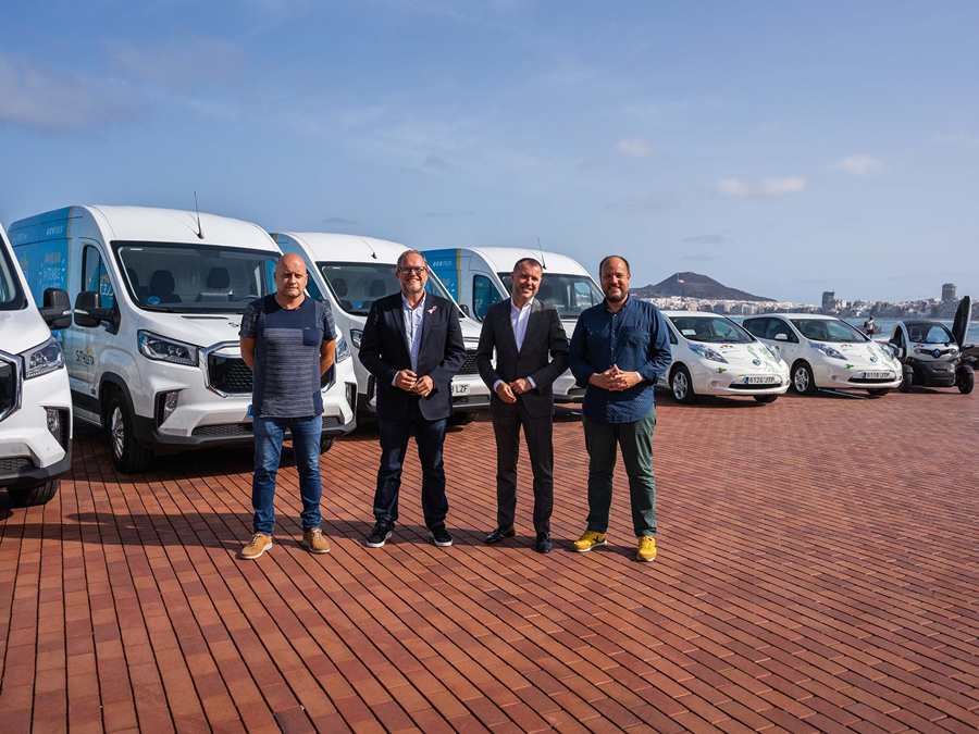 La adquisición de cuatro furgones eléctricos convierte en 100% sostenible la flota de Sagulpa