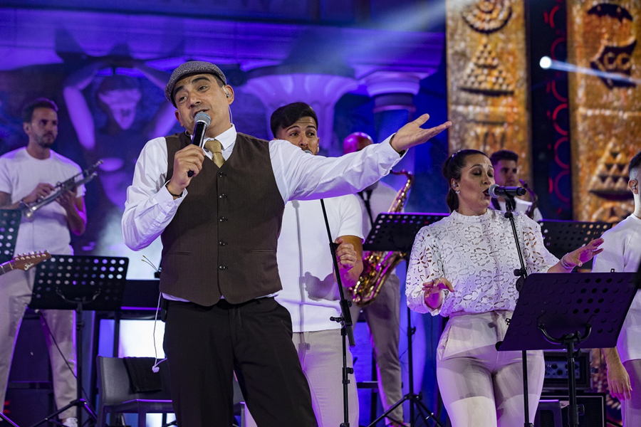 La bachata y el merengue se apoderan de Santa Catalina antes de despedir el Carnaval de galas y concursos