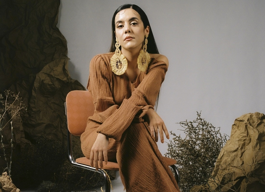 «Voces de ellas» regresa a Miller con versos y canciones de artistas femeninas