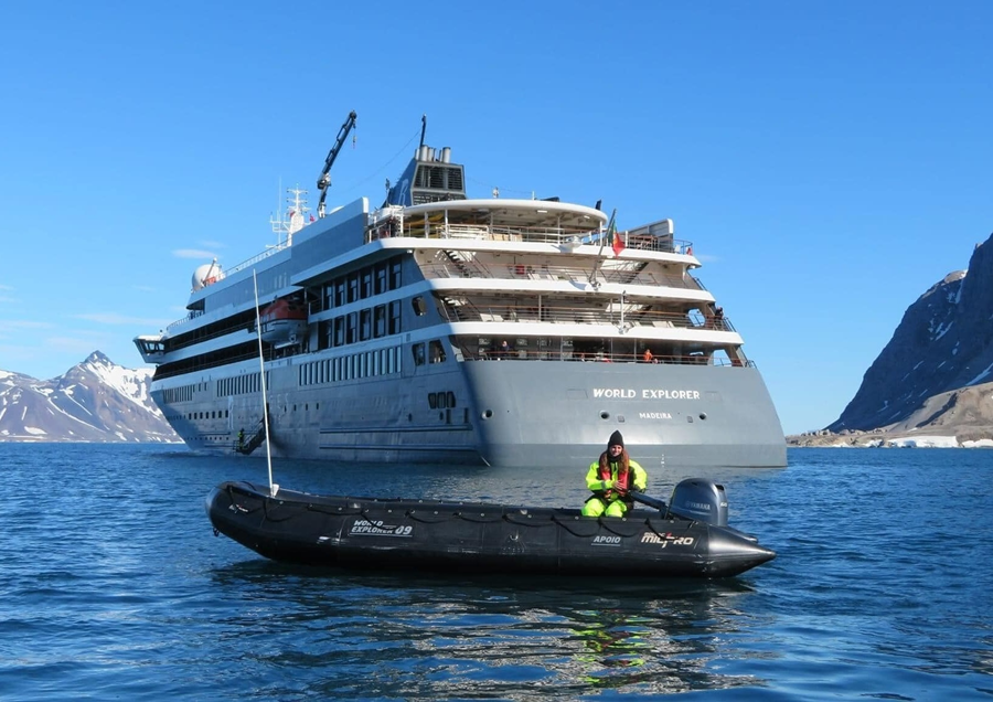Las Palmas de Gran Canaria recibe por primera vez al World Explorer, un crucero para aventureros