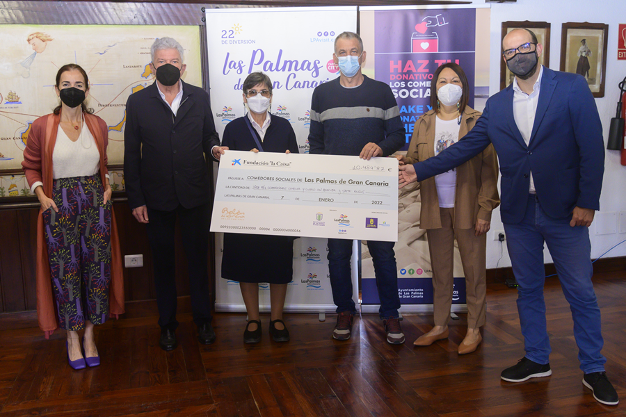Los comedores sociales de Las Palmas de Gran Canaria reciben la recaudación solidaria del Belén de Arena