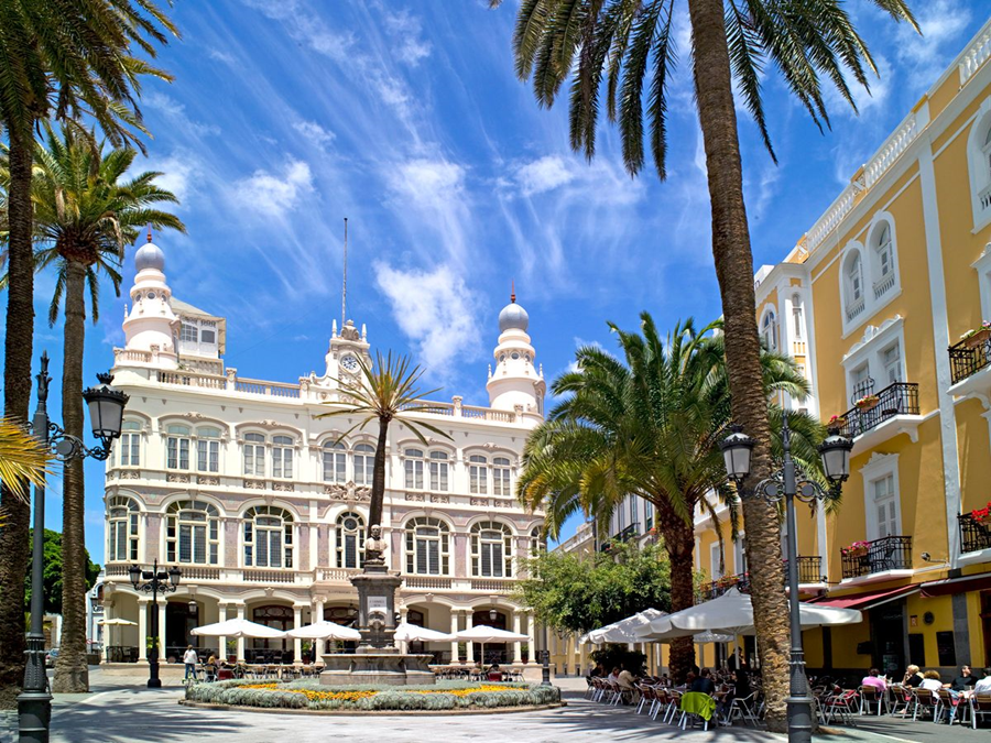 Las Palmas de Gran Canaria un destino de cine para los medios especializados en viajes y turismo