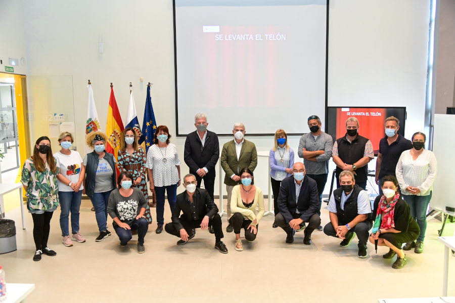 Ayuntamiento y Turismo de Canarias inician un programa de formación innovador sobre Las Palmas de Gran Canaria para guías turísticos