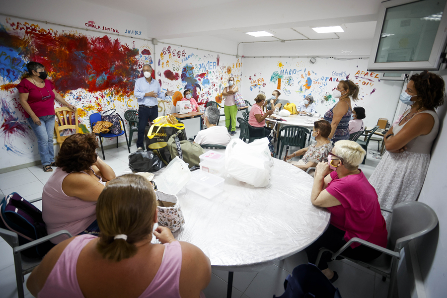 El Ayuntamiento refuerza las medidas covid para reabrir el próximo lunes los locales sociales y  los centros cívicos municipales
