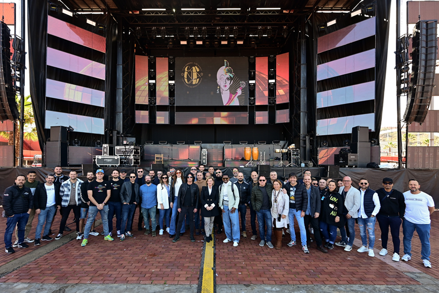 El entorno de la plaza de la Música ya está listo para las noches del Carnaval