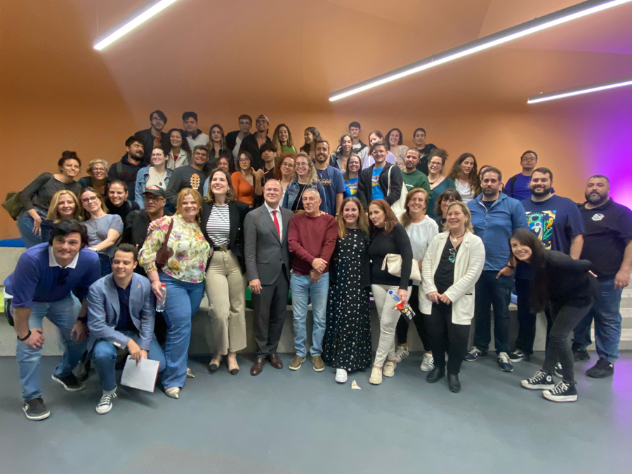 Hidalgo inaugura el Espacio Joven Creativo 'La Grada' que nace con la vocación de ser punto de referencia para los 70.000 jóvenes capitalinos