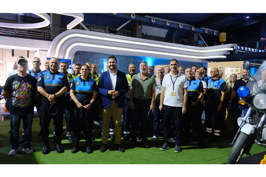 La Policía Local de Las Palmas de Gran Canaria inaugura una exposición por el 85 aniversario de su Sección Motorizada