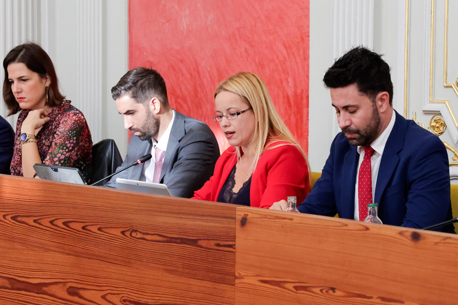 El Pleno del Ayuntamiento aprueba la plantilla del personal funcionario, laboral, eventual y directivo