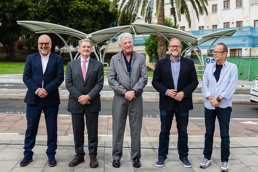 La parada piloto de la MetroGuagua en el Parque Doramas avanza el modelo funcional, flexible y sostenible del futuro sistema de transporte de la ciudad