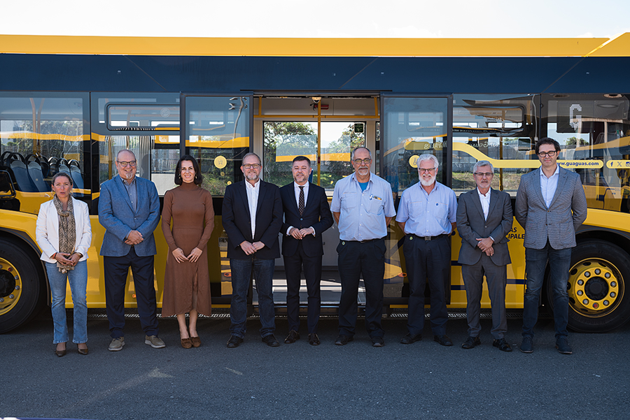 Guaguas Municipales incorpora quince vehículos de 18 metros para potenciar las líneas con mayor demanda y afrontar el incremento de viajeros