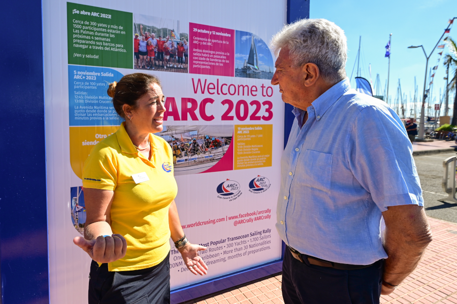 El Ayuntamiento recibe a las tripulacio-nes de la regata ARC con atención e in-formación turística en el muelle deportivo