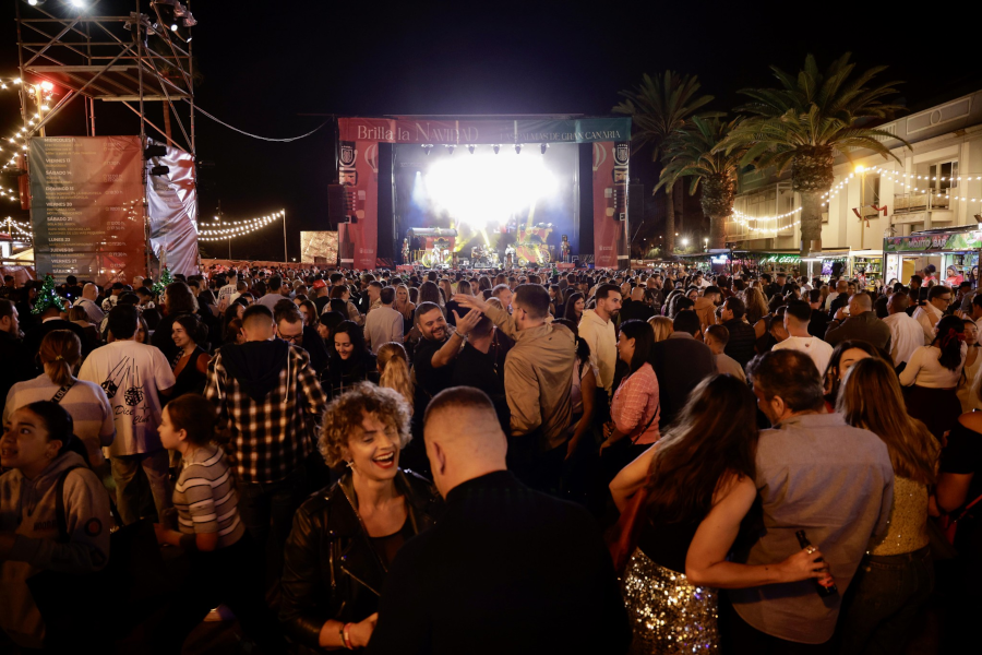 Santa Catalina recibe a La Trova después de que su concierto navideño fuera aplazado por el tiempo