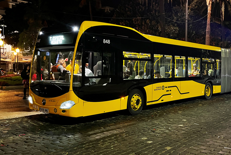Guaguas Municipales conecta a más de 180.000 viajeros durante Los Carnavales del Mundo por el impulso de los festejos diurnos