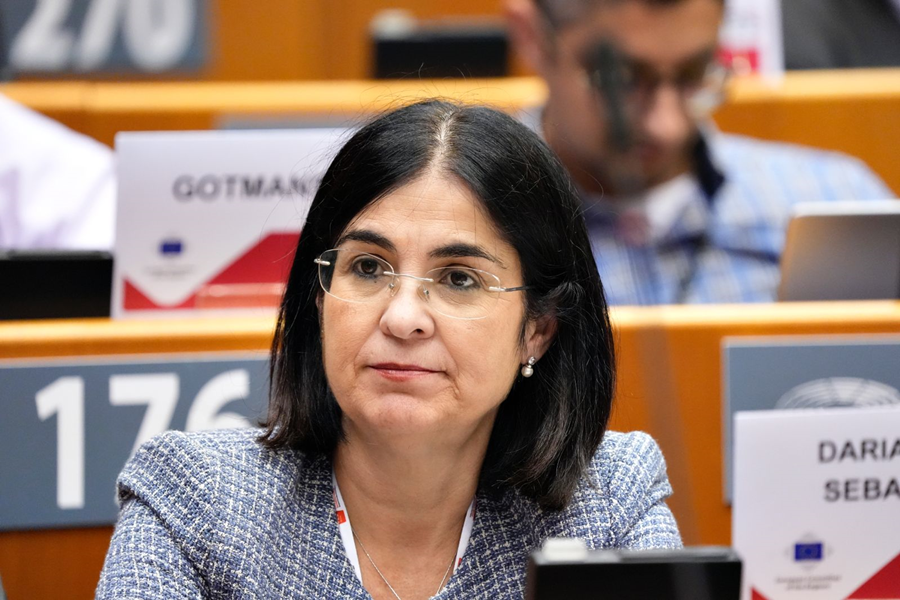 Darias aboga por un aumento de producción local de medicamentos en Europa para evitar la concentración de proveedores
